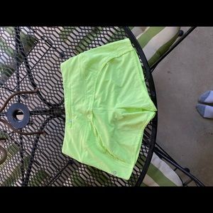 Lululemon speed up short